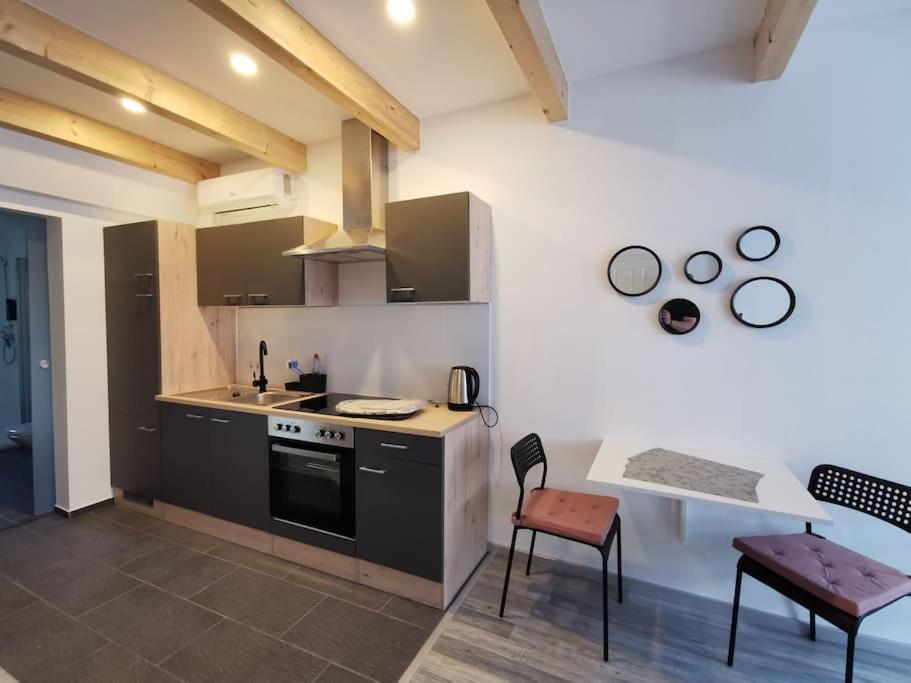 Altstadt-Apartment & Fewo Og Fuer Max 3 Pers Гальденслебен Екстер'єр фото